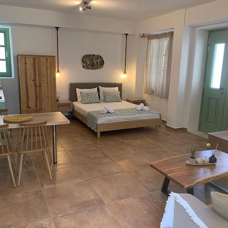 לימנאס Laskarina Apartments מראה חיצוני תמונה