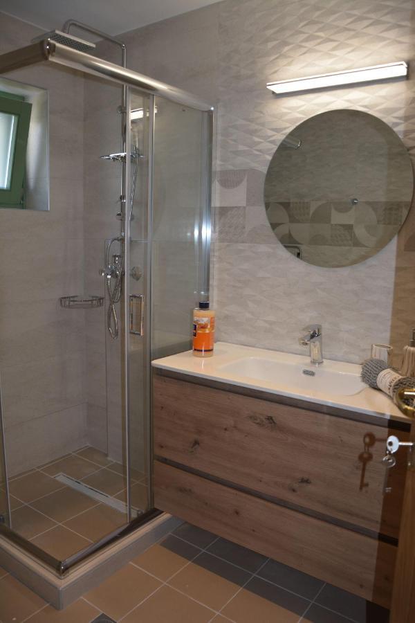 לימנאס Laskarina Apartments מראה חיצוני תמונה
